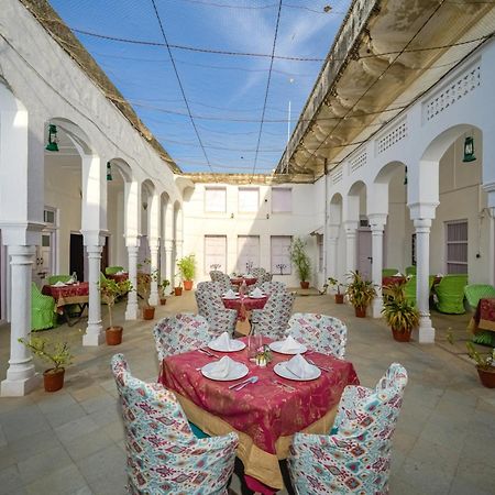 Neemrana'S - Piramal Haveli Hotel Bagar Екстериор снимка