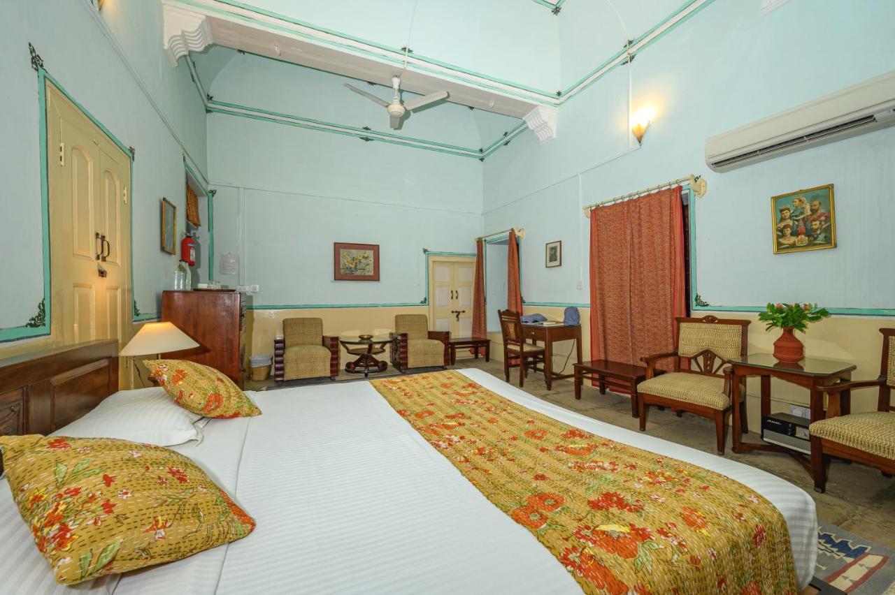 Neemrana'S - Piramal Haveli Hotel Bagar Екстериор снимка